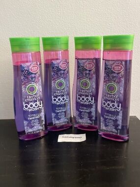 Herbal Essences Totally Twisted Body Wash 11.1 oz with berry extract x4